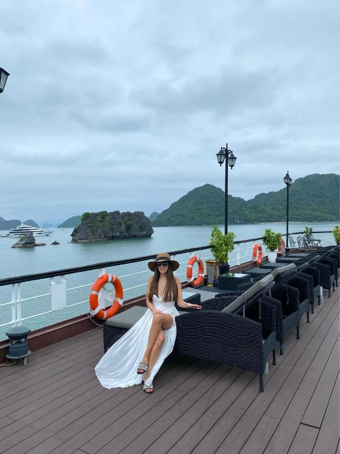 Hotel Le Theatre Cruises - Wonder On Lan Ha Bay Hạ Long Exterior foto