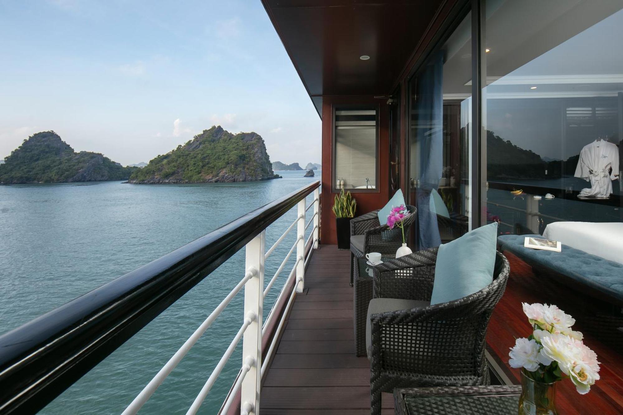 Hotel Le Theatre Cruises - Wonder On Lan Ha Bay Hạ Long Exterior foto